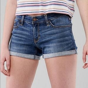 HOLLISTER Women’s Low Rise Midi Denim Short